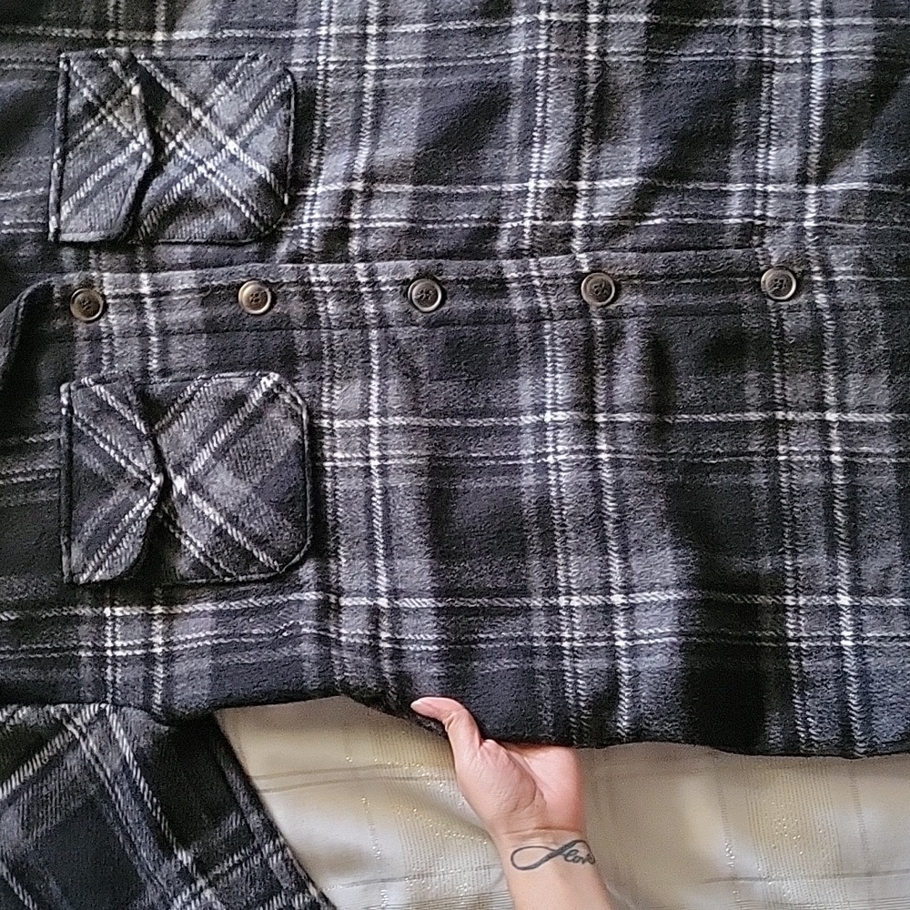 Love Tree Plaid Shacket - Picture 4 of 11